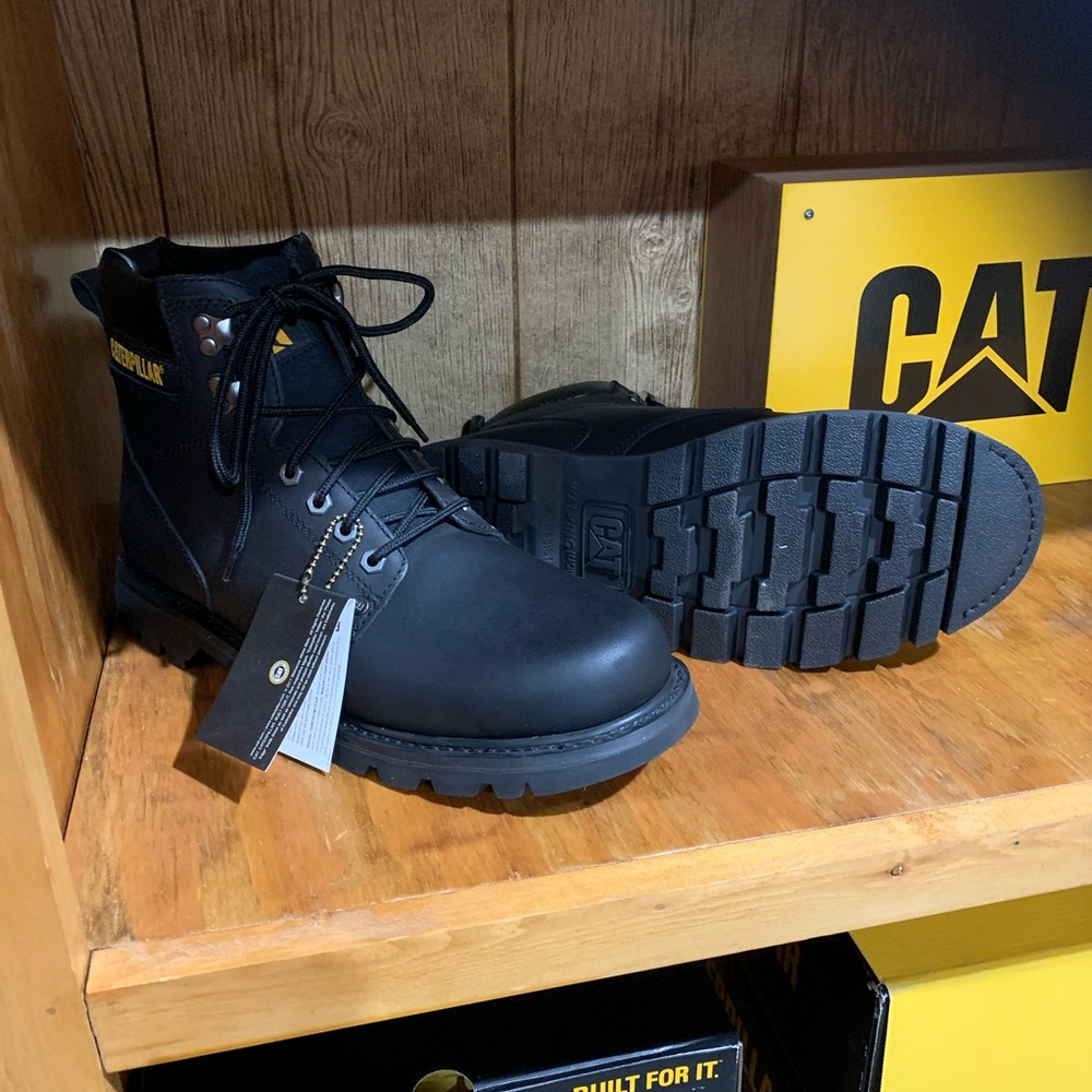 Men’s Second Shift Work Boots by Caterpillar